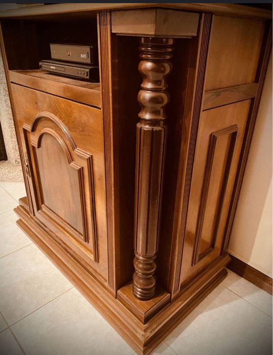 Móvel de TV (com bar)