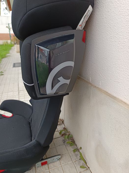 Cadeira Auto CYBEX Solution X2-Fix - Segurança e Conforto para Criança