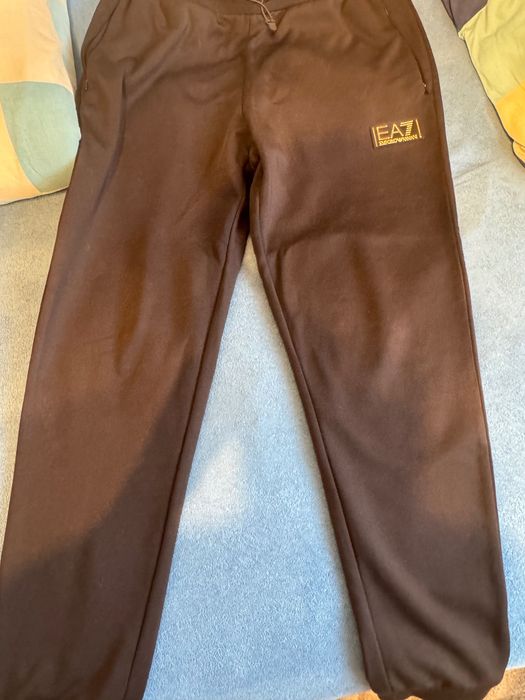 Spodnie dresowe EA7 xl