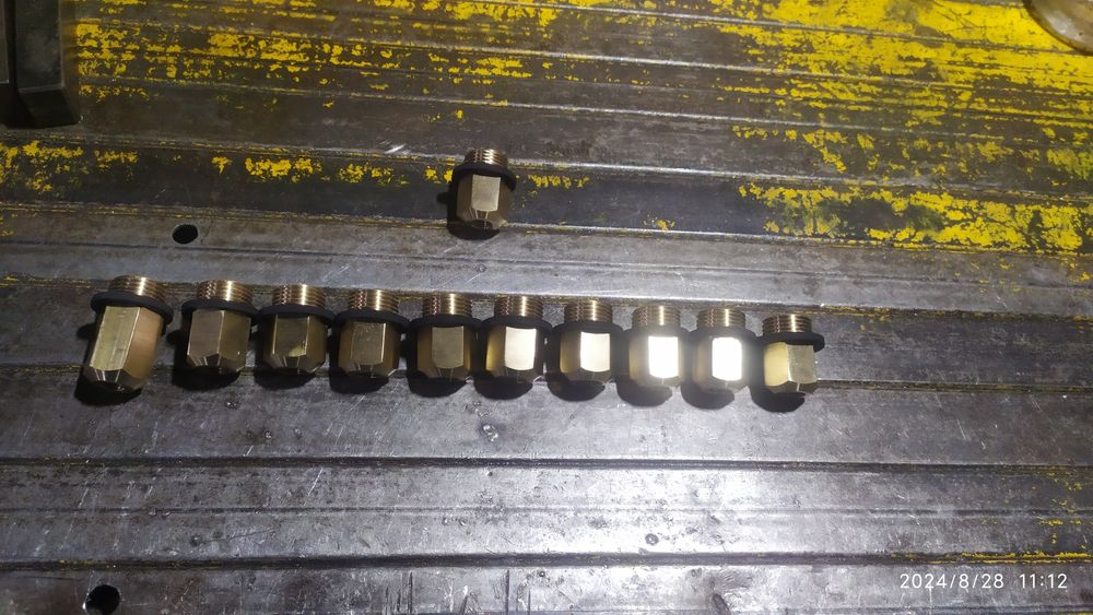 Перехідник на фреоновий балон