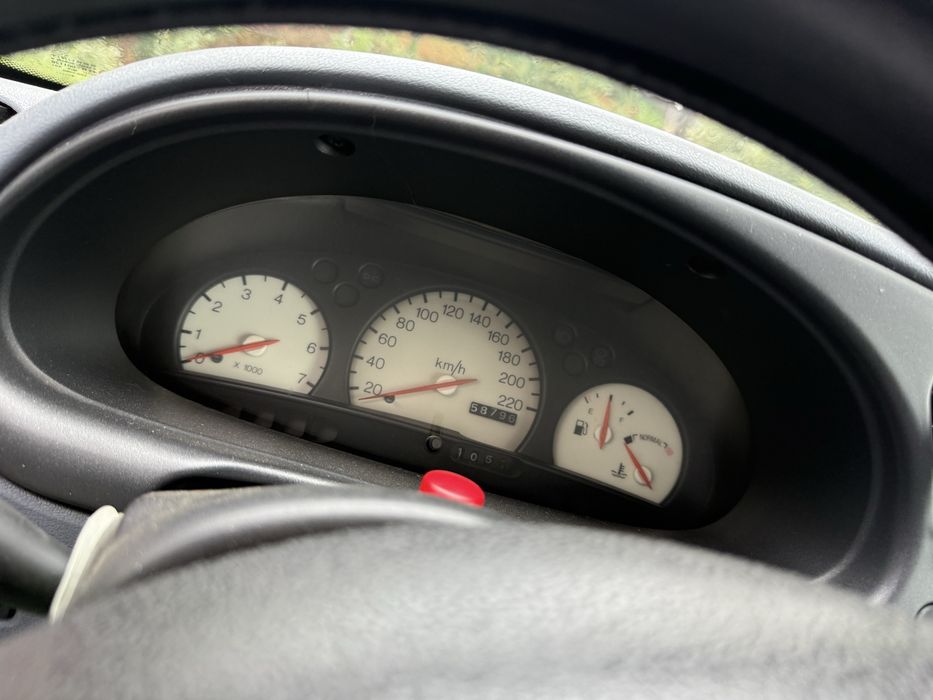 Ford  Fista 1999