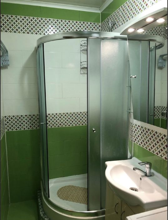 1к квартира з ремонтом купити в центрі Ірпеня