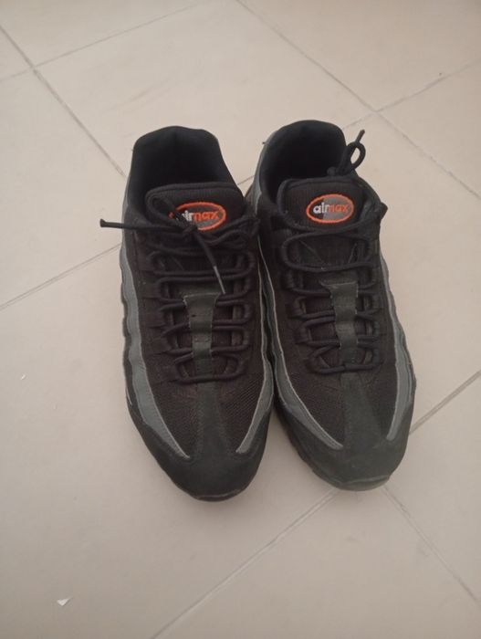 tênis Airmax semi novos