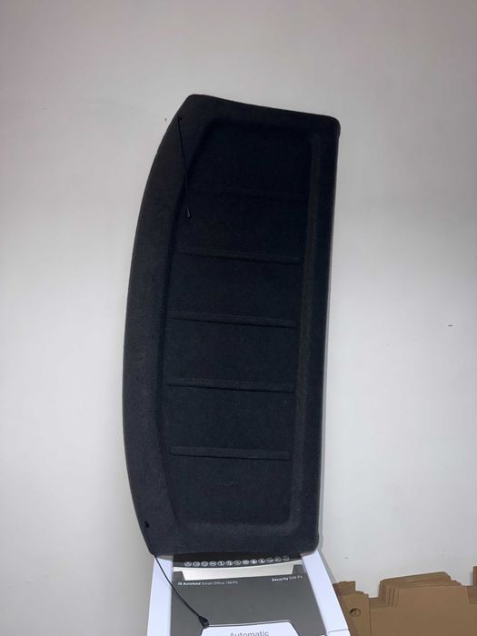 Chapeleira SEAT Arona (Ref: 6F9867769B) - Como Nova