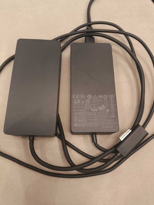 Dock док станція Microsoft 1661 гарний стан