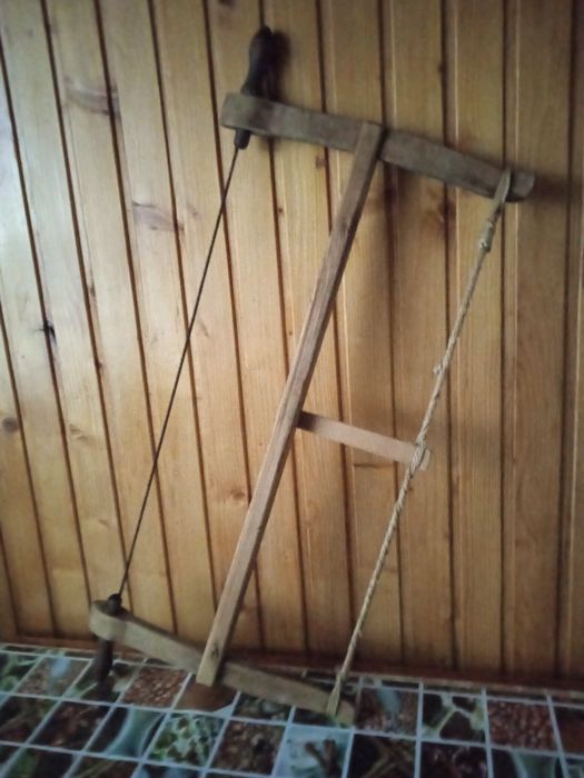 Антикварна пила продам