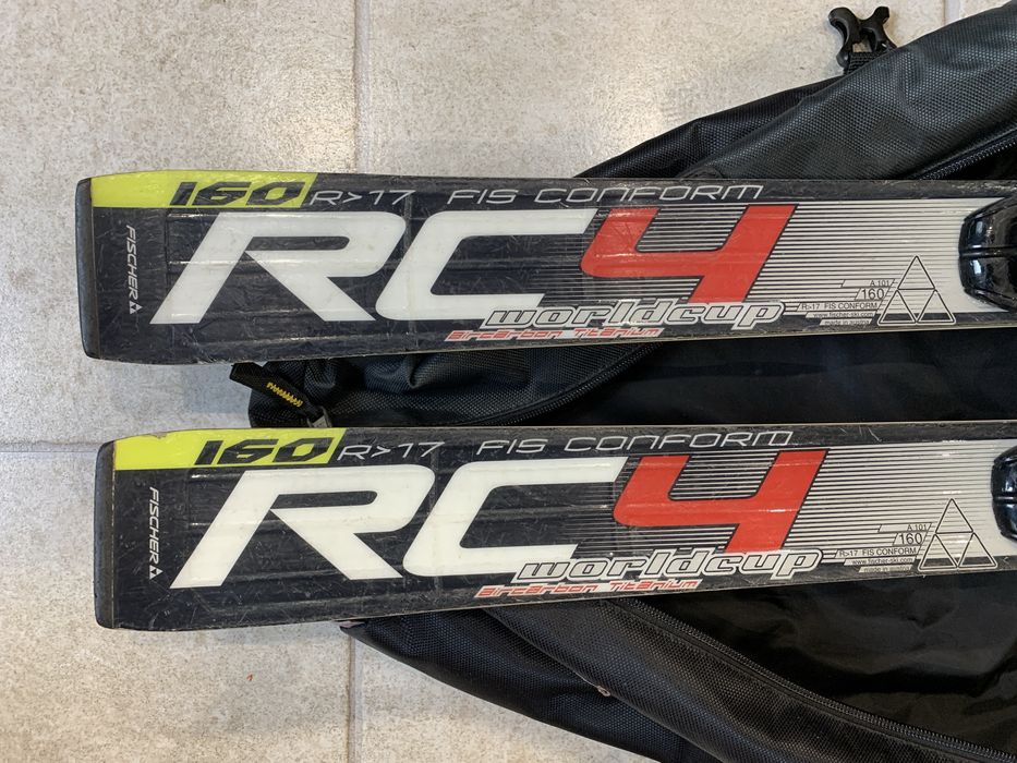 Narty Fischer RC4 Worldcup 160cm FIS + wiązania + pokrowiec