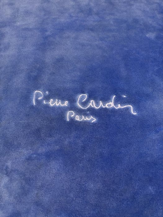 Cobertor de cama 220 x 240 Pierre Cardin