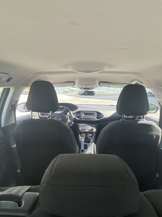 Peugeot 308 SW usado foto 5