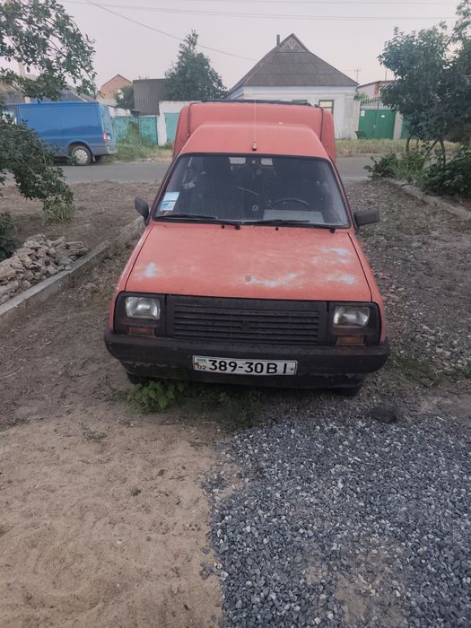 Продам Рено 1988