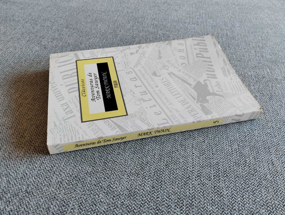 Livro "Aventuras de Tom Sawyer" de Mark Twain