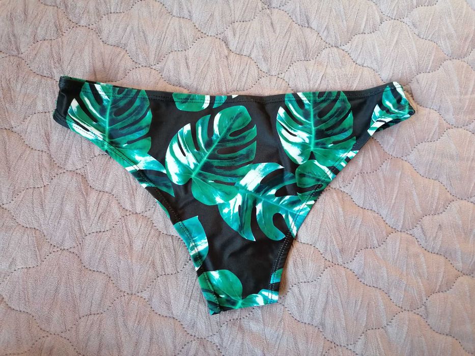 Czarny kostium dwuczęściowy bikini tropikalne monstera rozmiar S nowy