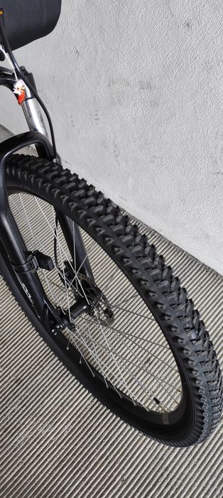 Vendo bicicleta BTT roda 29"