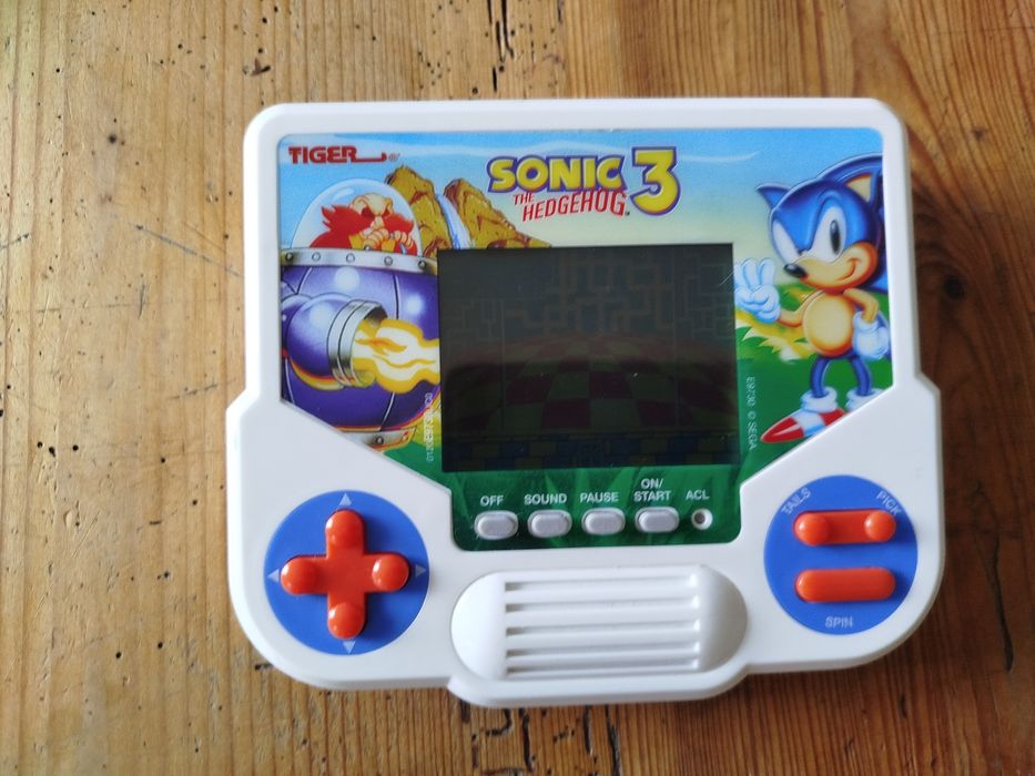 Hasbro - Tiger games -The Hedgehog 3, LCD Retro handheld gierka