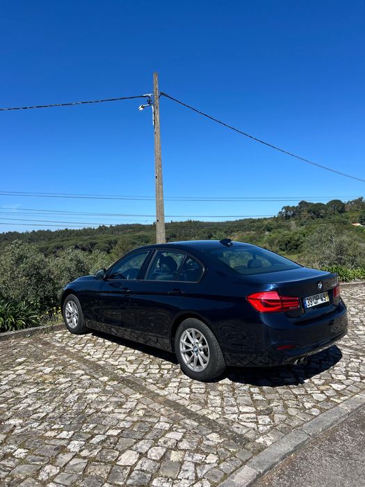 BMW 320i  85.000km