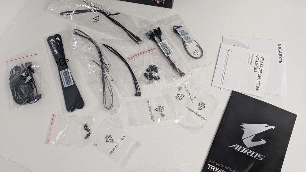 Материнська плата Gigabyte TRX40 AORUS XTREME\Гарантія