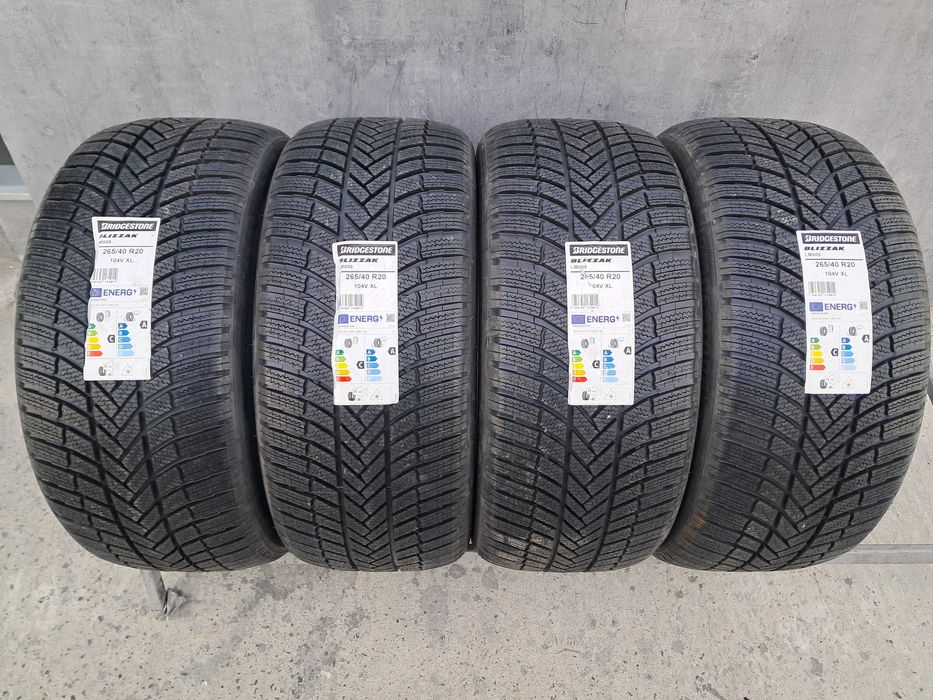 Резина зима НОВА Bridgestone 265/40 R20 Blizzak LM005