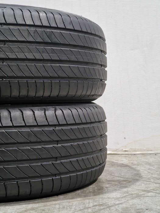 4 Pneus 205/55R17 MICHELIN Semi Novos