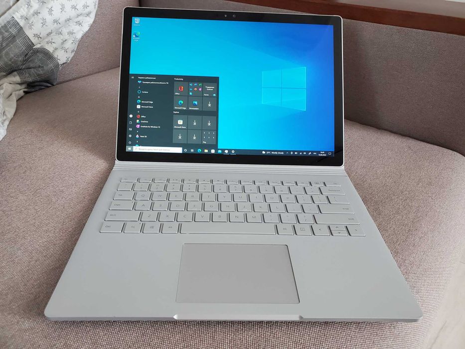 Microsoft SURFACE BOOK i7-6600U 3.40Ghz 512GB 16GB RAM MX940