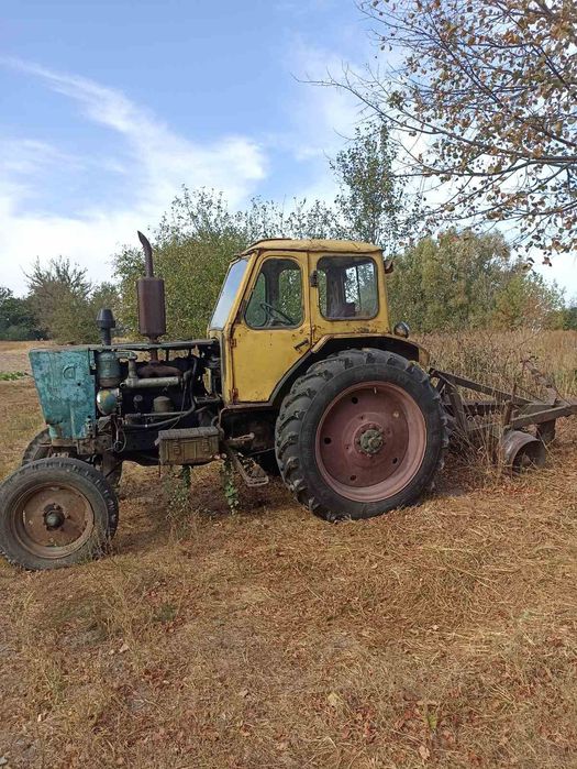 Продам трактор ЮМЗ 6