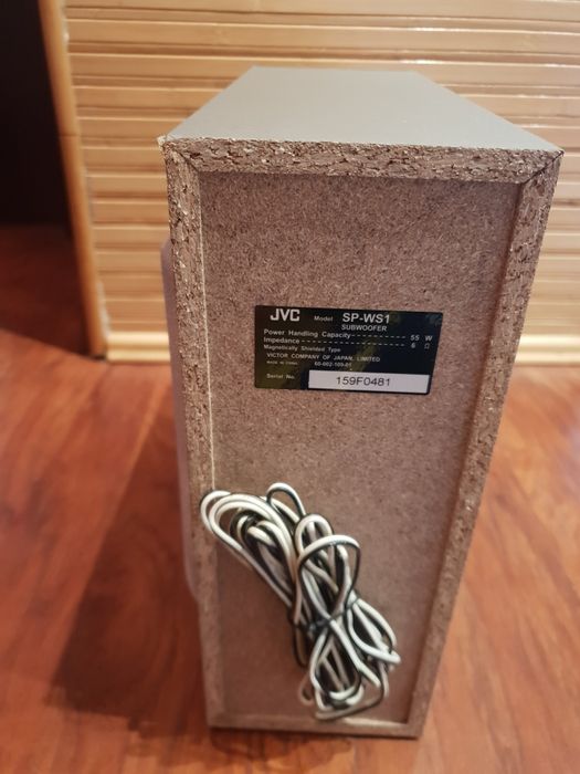 Сабвуфер за 700 грн