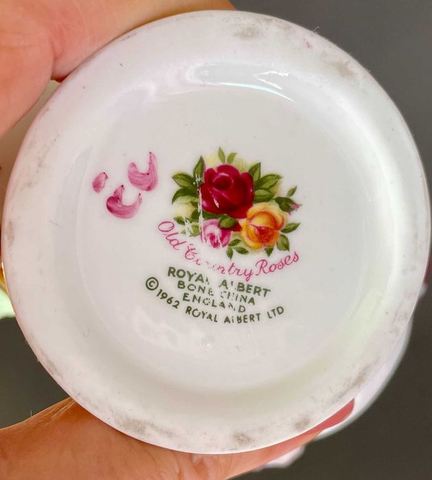 porcelanowe kwiaty Royal Albert