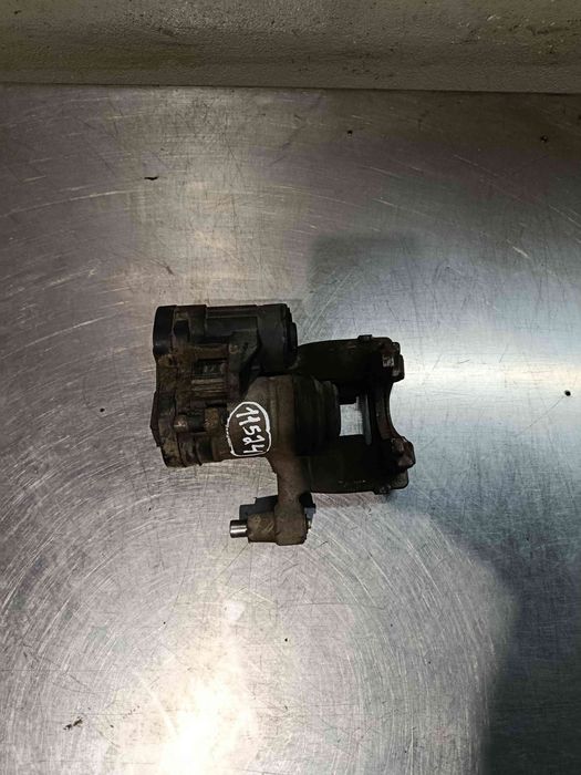 Pinça travão / maxila de travão trás direita VOLKSWAGEN Golf VII (5G1,