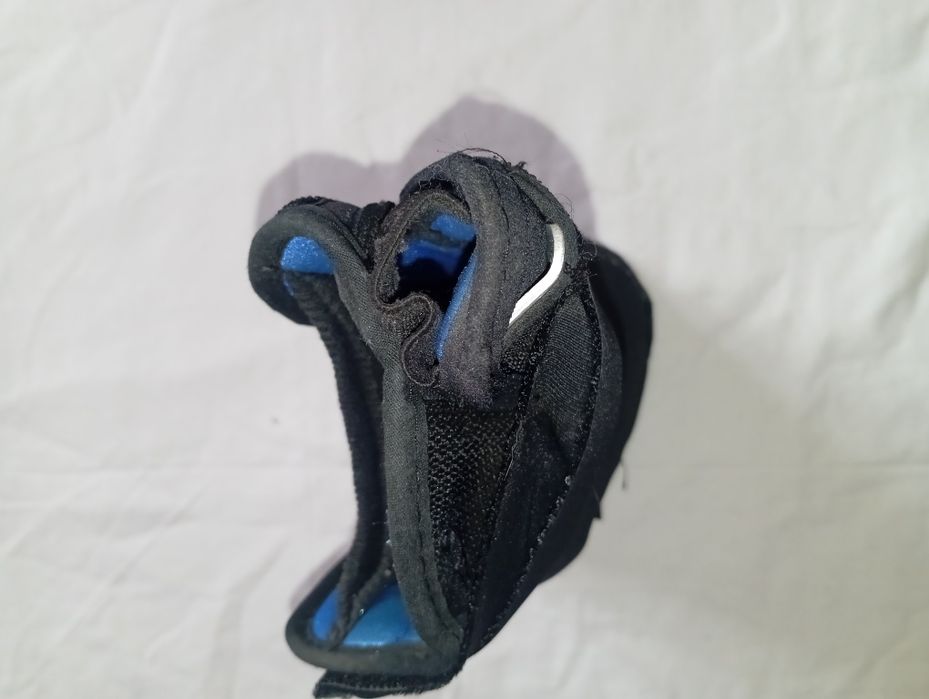 Бандаж для зап'ястя