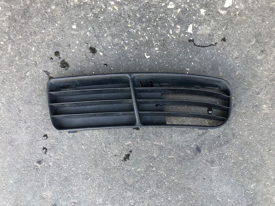 VW POLO 6N GRELHA PARA CHOQUES FRENTE - G118