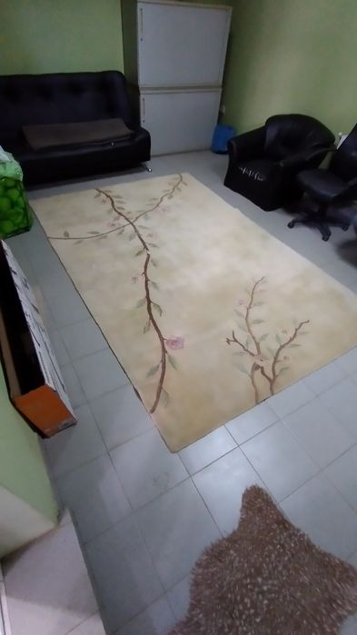 Продам фирменный ковёр