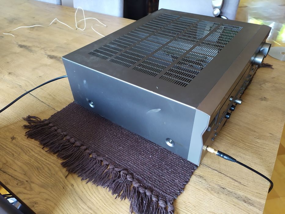 Amplituner Yamaha RX-V595aRds