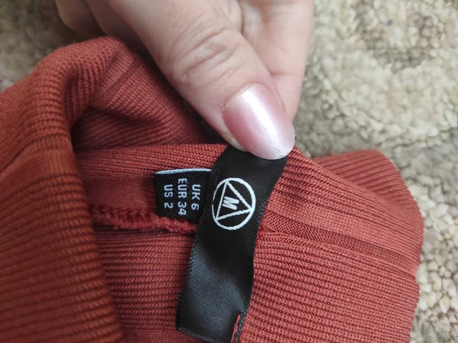 Legginsy prążkowane z wysokim stanem missguided