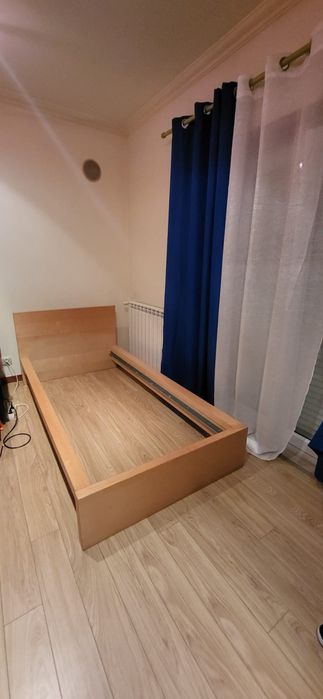 Cama Malm 90x200cm ikea