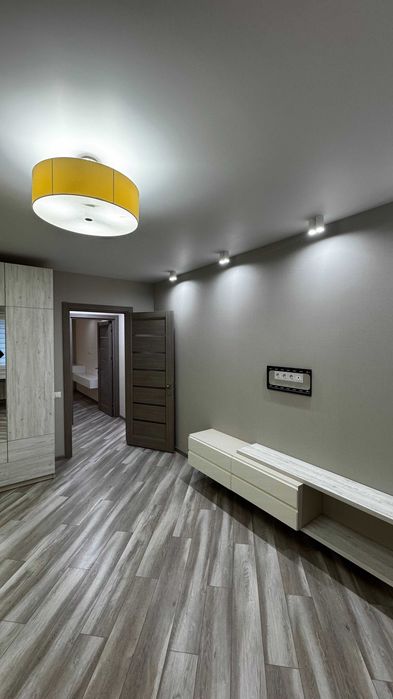 Продам шикарную 3 к.кв в Чугуеве (Авиатор)