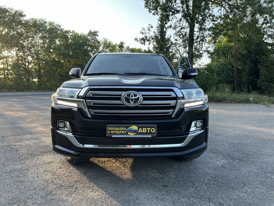 Продається Toyota Land Cruiser 200 2020 рік