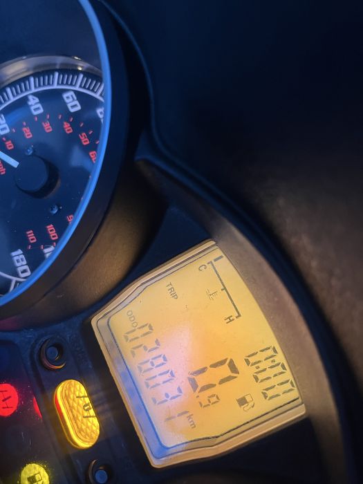 Piaggio MP3 400 mp-3