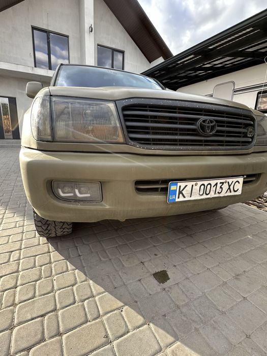 Toyota Land Cruiser 100  МЕХАНІКА 4.2 Дизель