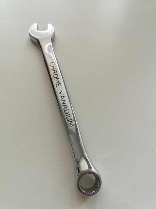 Ключ на 8 мм. Комбинированный. Ш р-н