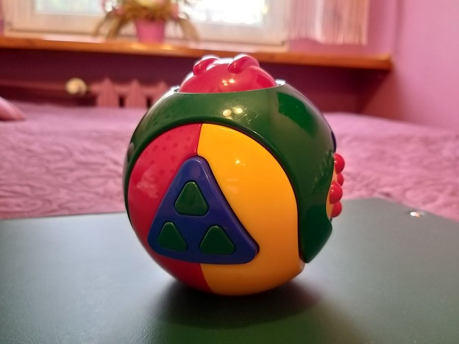 Kula edukacyjna dla małych dzieci