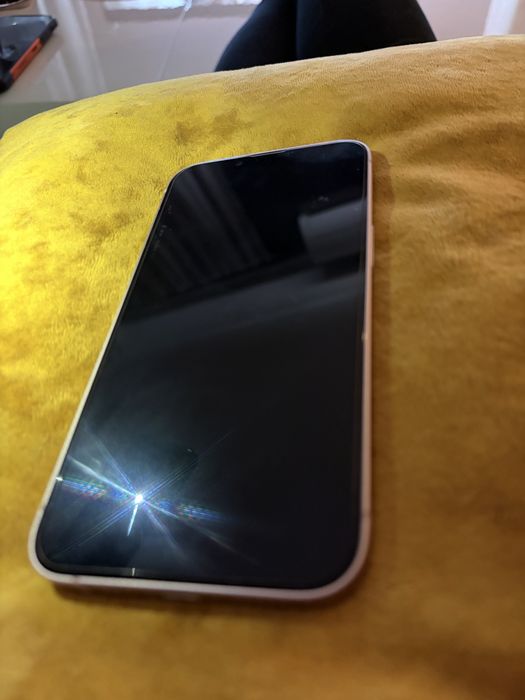 Iphone 13  Różowy