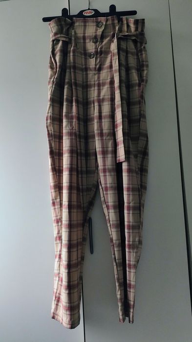 Spodnie Rose S w kratę wiązane w pasie ideale do pracy eleganckie