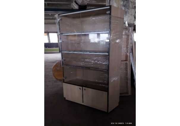 Стелажі для викладки БУ