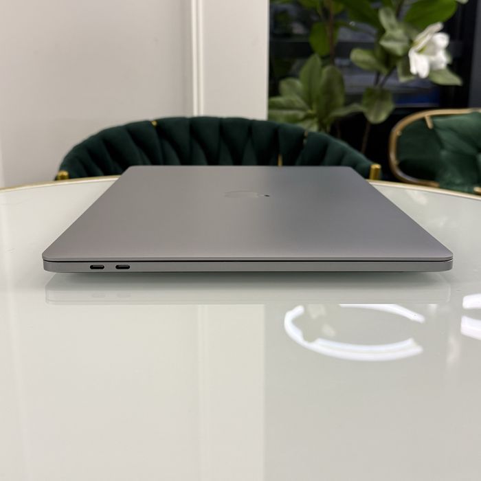 Ноутбук MacBook Pro 16” 2019 i7 16GB 512GB / 4GB • СТАН 9/10 • 85753