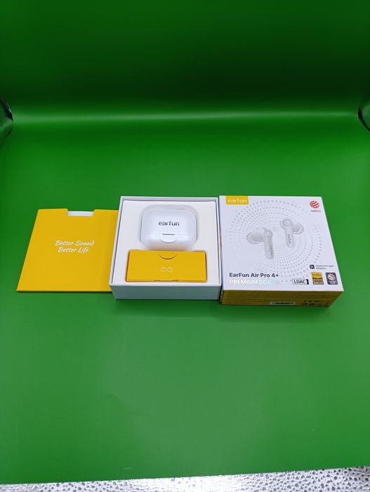 бездротові навушники EarFun Air Pro 4+