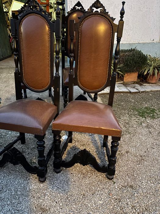 Conjunto 6 cadeiras e mesa extensível