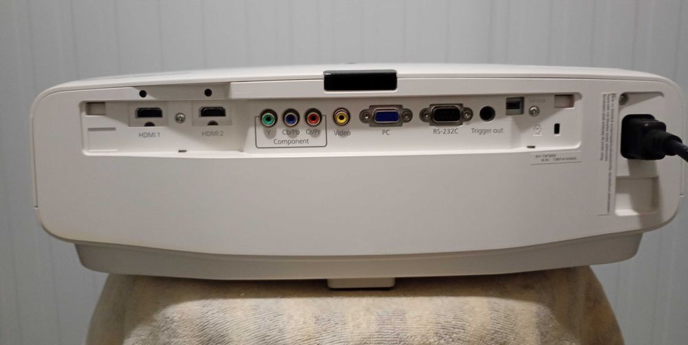 Projetor Epson EH-TW7200 Full HD 3D – Home Cinema de Nível Profissional