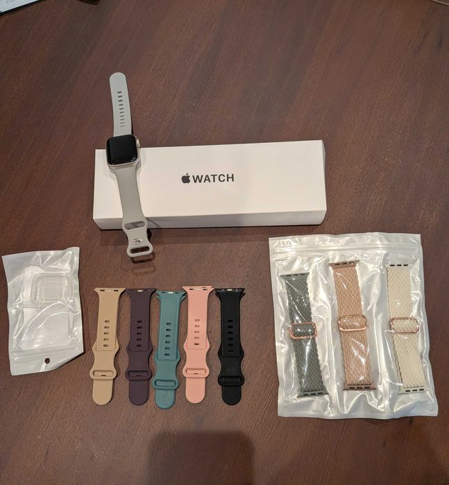 Apple Watch SE (2ª Geração) – 40 mm – Starlight Aluminium | Como Novo