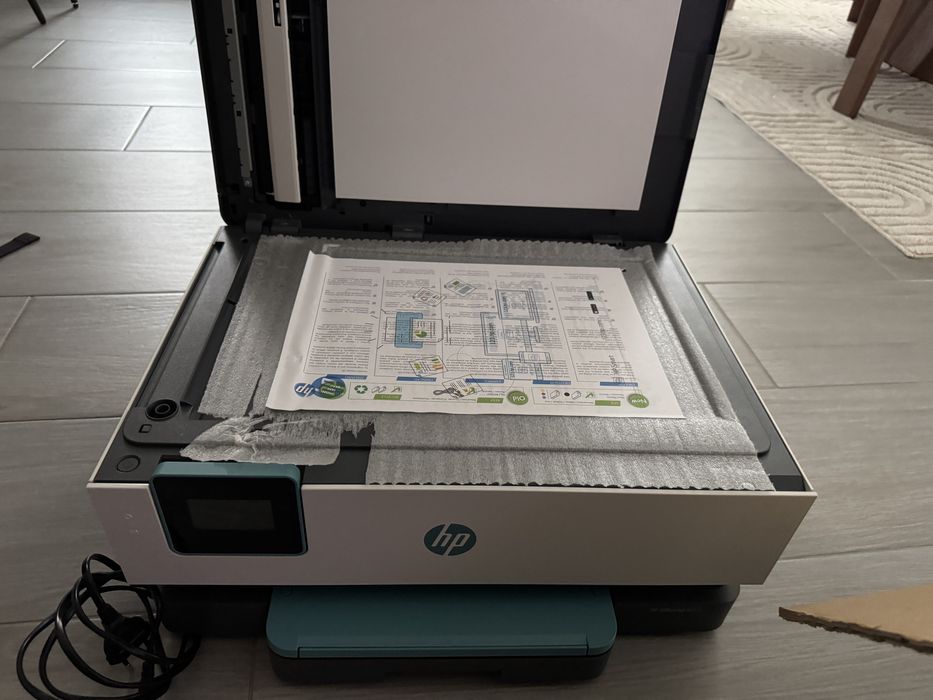 Impressora Multifuncões HP OfficeJet 8015 – Como Nova