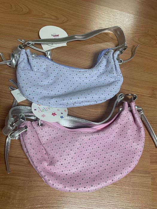 2 carteiras criança da Claire’s