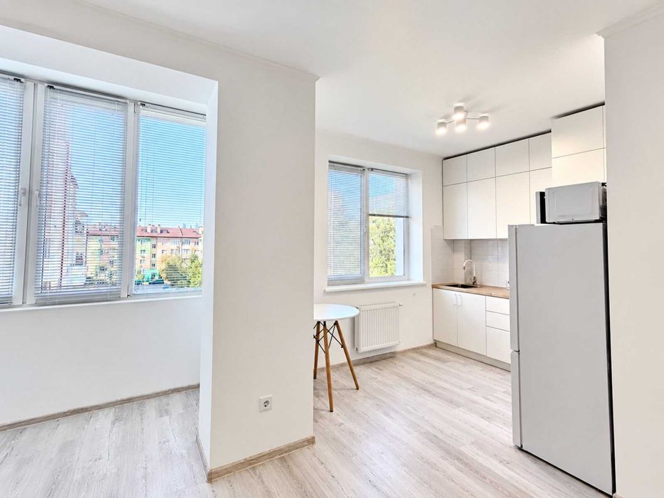 Продам 1-кім квартиру Гостомель Бучанське шосе ЖК «Ягода» заг. 37 м² після ремонту (все нове), КОМІСІЯ 0%